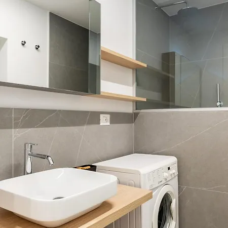 Monte Nero 2br Pta Romana M3 Appartamento